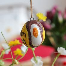 Load image into Gallery viewer, Ceramic Cream Egg Hanging Easter Tree Ornament