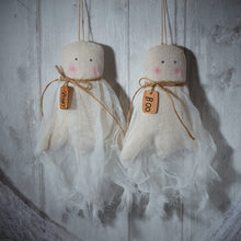 Load image into Gallery viewer, Fabric Ghost Hanging Ornaments With Wooden Tags
