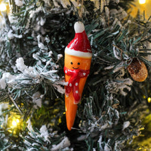 Load image into Gallery viewer, Ceramic Hanging Carrot Decoration
