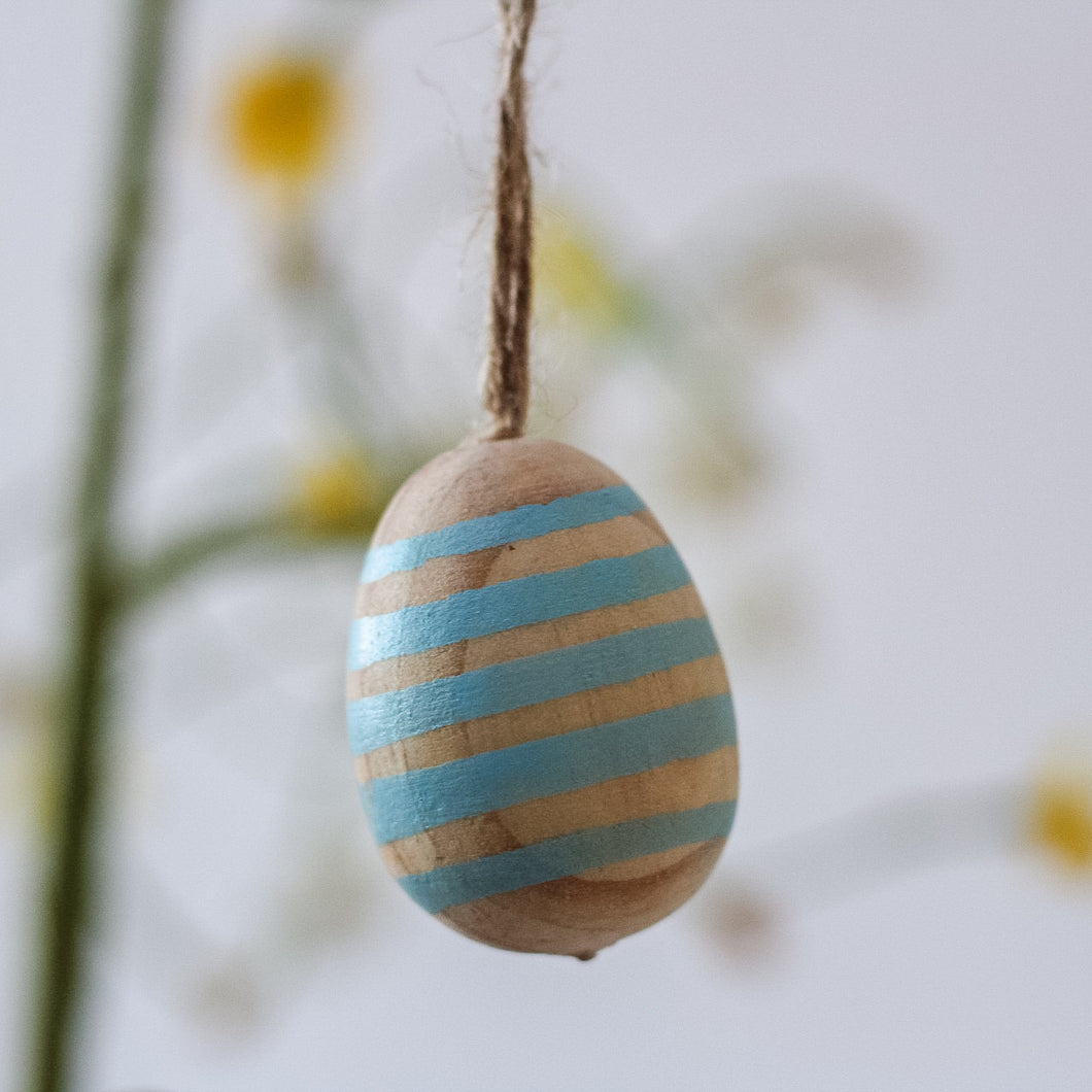 Gisela Graham Wooden Easter Egg Ornament - Blue Stripes